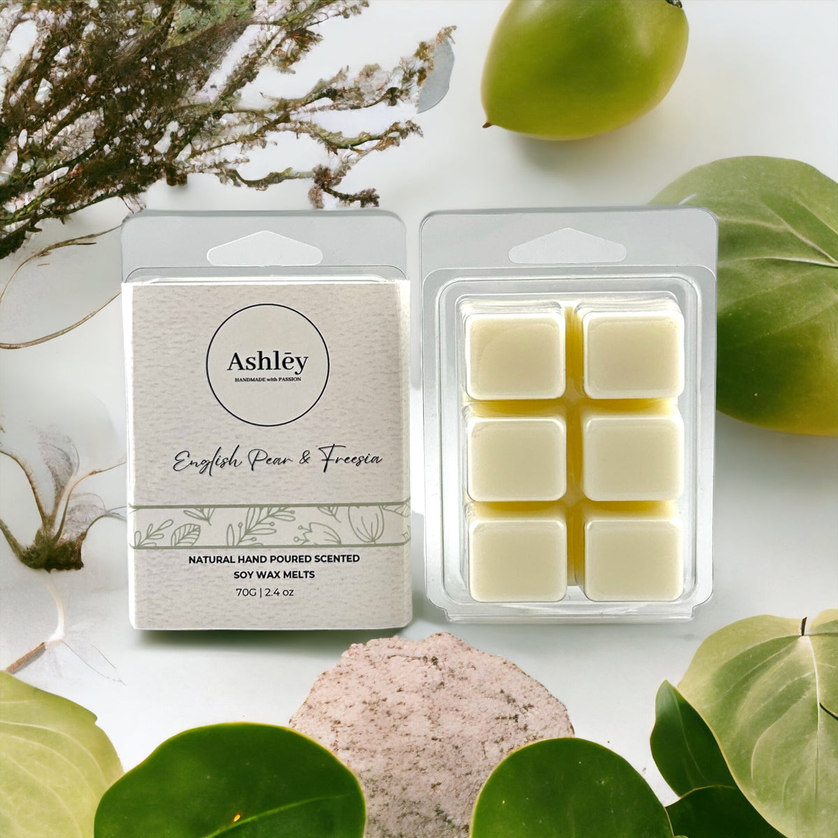 ENGLISH PEAR & FREESIA SQUARE SOY WAX MELTS